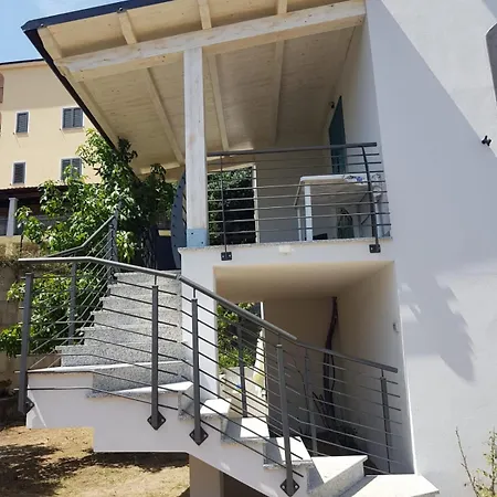 Il Glicine D'ogliastra